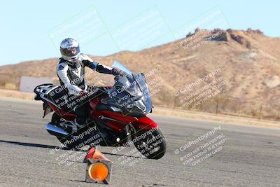 media/Nov-10-2022-YCRS ChampSchool (Thu) [[fb61b0e782]]/Chris Group/session 1 Skid pad/